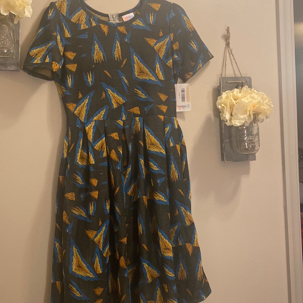 Woman’s dress - lularoe